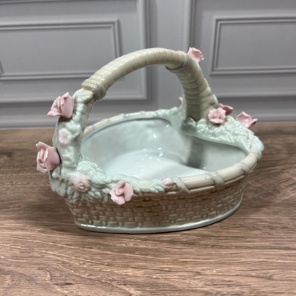 House of Lloyd Trinket Basket Heart Pink Roses 1989 Green Cream Floral